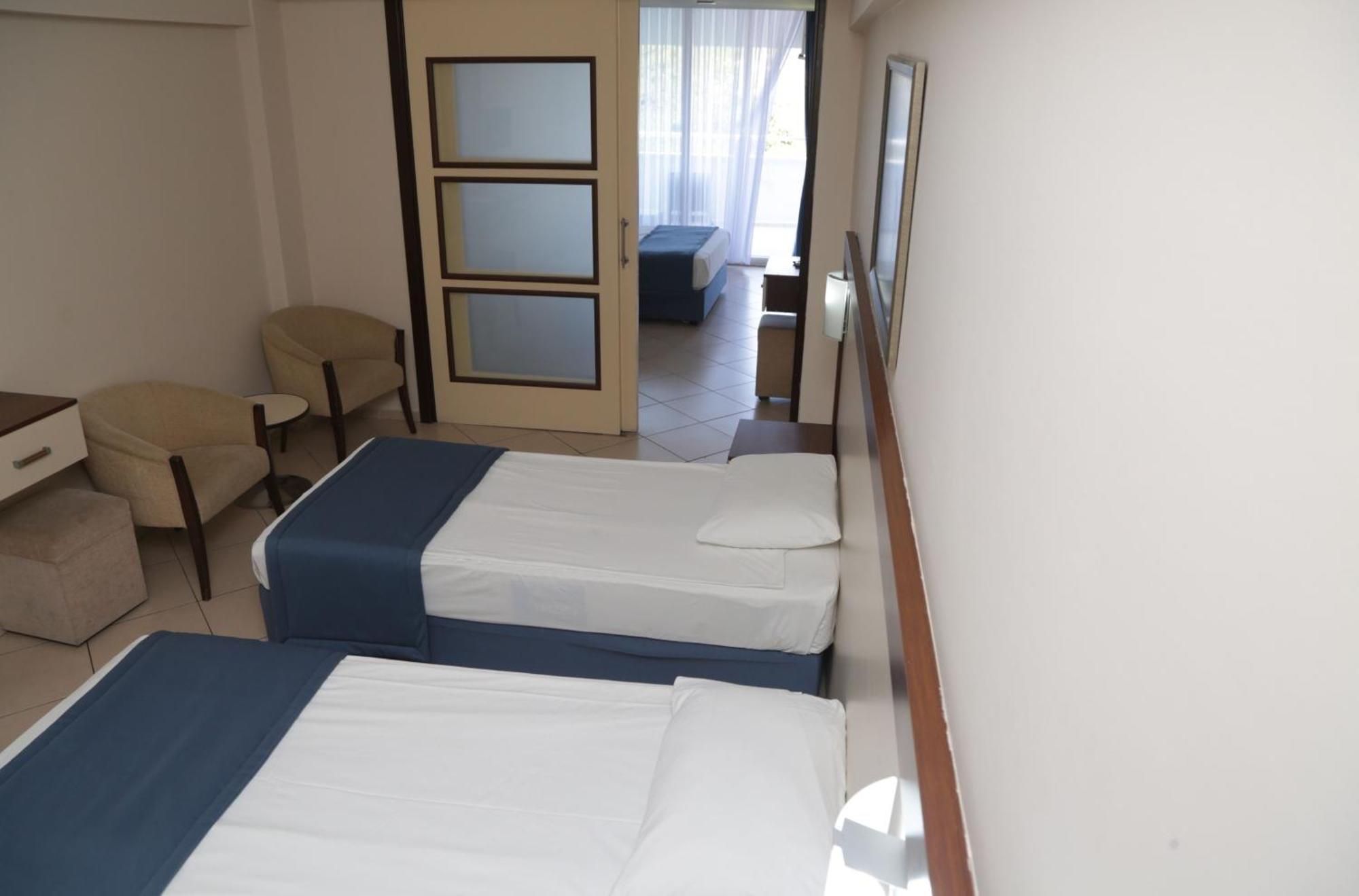 Batihan Beach Resort & Spa Kusadasi Exterior foto