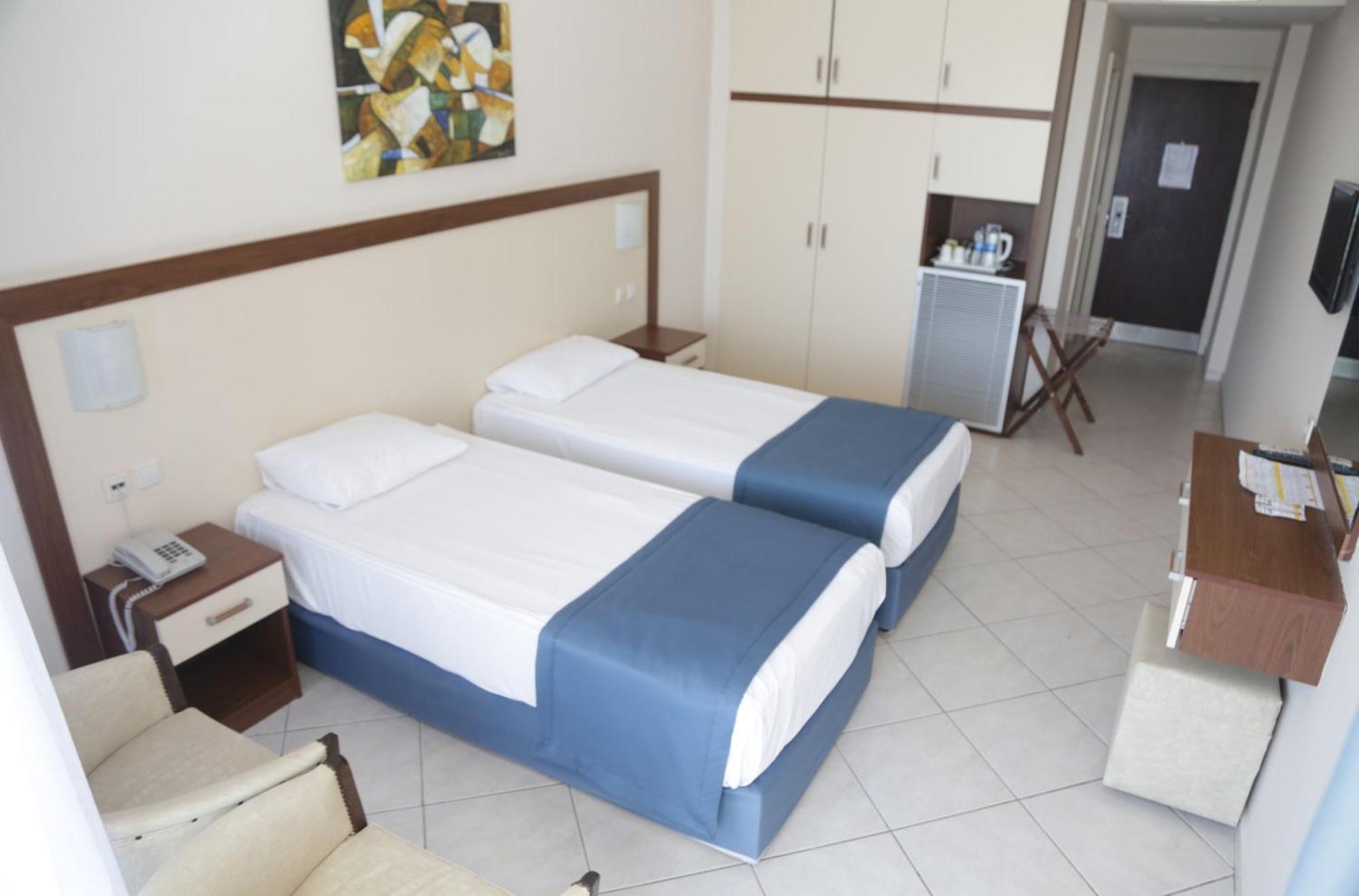 Batihan Beach Resort & Spa Kusadasi Exterior foto